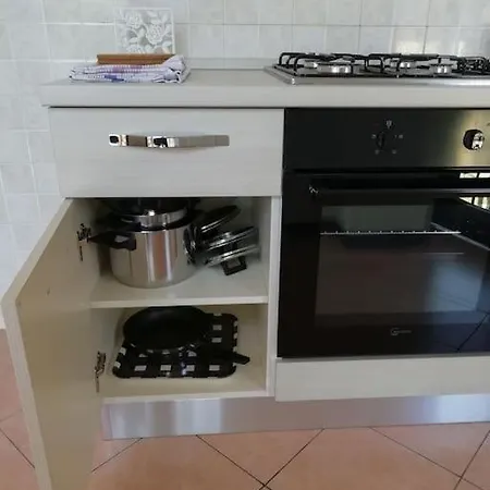 Casa Veronica, Comoda E Completa Lägenhet